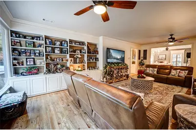 229 Hillcrest Drive, Calhoun, GA 30701 - Photo 9