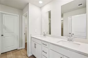 2034 Avalon Rdg, Conyers, GA 30013 - Photo 29