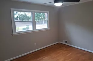 2416 Woodhill Ln, Atlanta, GA 30344 - Photo 17