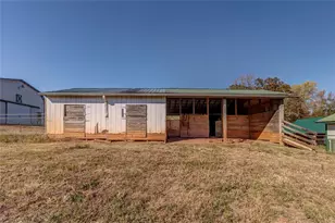 1288 Reavesville Rd, Bowdon, GA 30108 - Photo 29