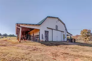 1288 Reavesville Rd, Bowdon, GA 30108 - Photo 17