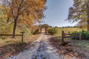 1288 Reavesville Rd, Bowdon, GA 30108 - Photo 35