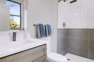 1070 Dill Ave SW, Atlanta, GA 30310 - Photo 13