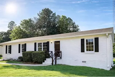 1445 E McIntosh Road, Griffin, GA 30223 - Photo 1