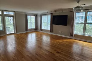 3334 Peachtree Rd NE, Atlanta, GA 30326 - Photo 27