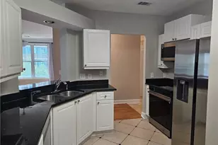 3334 Peachtree Rd NE, Atlanta, GA 30326 - Photo 15