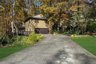 4274 Loch Highland Pkwy NE, Roswell, GA 30075 - Photo 73