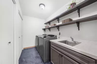 4274 Loch Highland Parkway NE, Roswell, GA 30075 - Photo 33