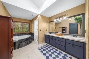 4274 Loch Highland Pkwy NE, Roswell, GA 30075 - Photo 37