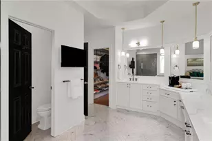 5945 Reddington Way, Atlanta, GA 30328 - Photo 39