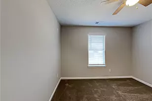 5861 Colonnade Dr, Rex, GA 30273 - Photo 13