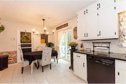 727 Cedar Valley Trace, Lawrenceville, GA 30043 - Photo 7