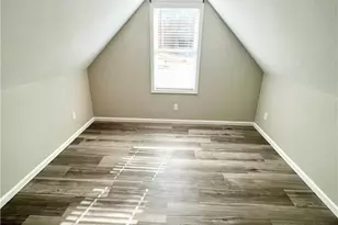 949 Pennsylvania Run, Lawrenceville, GA 30043 - Photo 21