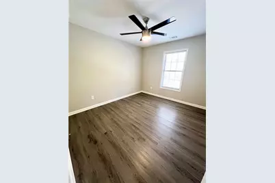 949 Pennsylvania Run, Lawrenceville, GA 30043 - Photo 25