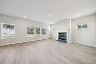 1428 High Fls Ln, Grayson, GA 30017 - Photo 5