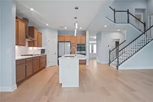 7945R Garnet Trace, Ball Ground, GA 30107 - Photo 19