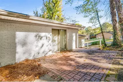 3494 Dale Lane SW, Atlanta, GA 30331 - Photo 11