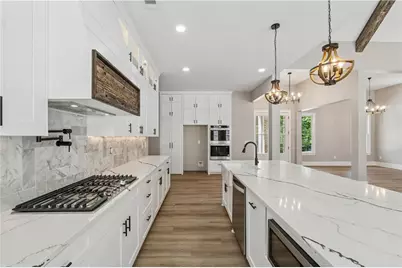 6029 Wellington Avenue, Gainesville, GA 30506 - Photo 9