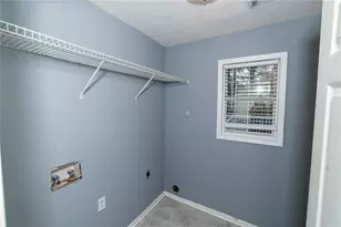 1025 Hunters Oak Trail, Sugar Hill, GA 30518 - Photo 15