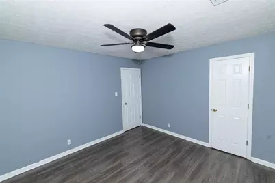 1025 Hunters Oak Trail, Sugar Hill, GA 30518 - Photo 11