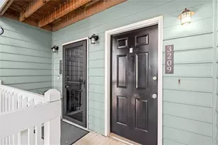 3209 Canyon Point Cir, Roswell, GA 30076 - Photo 3