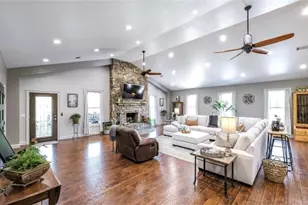 1600 Happy Hollow Rd, Roopville, GA 30170 - Photo 27