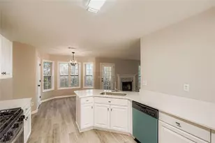 1570 Twin Bridge Ln, Lawrenceville, GA 30043 - Photo 9