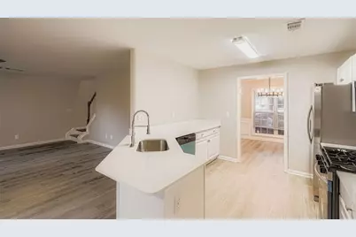 1570 Twin Bridge Lane, Lawrenceville, GA 30043 - Photo 11