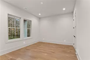 11821 Serenbe Ln, Chattahoochee Hills, GA 30268 - Photo 19