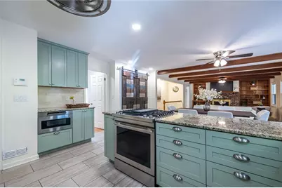 1067 Hess Drive, Avondale Estates, GA 30002 - Photo 7