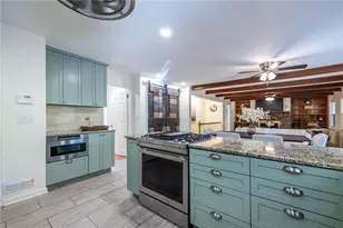 1067 Hess Dr, Avondale Estates, GA 30002 - Photo 7