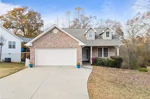 107 Brasstown Ln, Demorest, GA 30535 - Photo 1