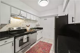 3648 Peachtree Rd NE, Atlanta, GA 30319 - Photo 9