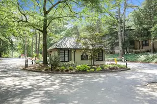 8 Arpege Way NW, Atlanta, GA 30327 - Photo 21