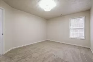 7078 Reserve Ct, Flowery Branch, GA 30542 - Photo 17