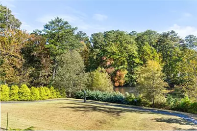 1002 Towneship Way, Roswell, GA 30075 - Photo 19