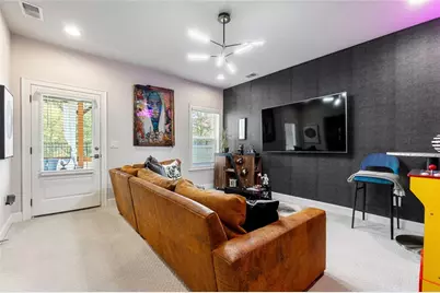 1002 Towneship Way, Roswell, GA 30075 - Photo 33