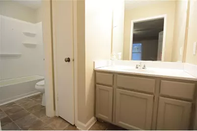 294 E Burns Court #D, Marietta, GA 30008 - Photo 9