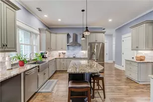 624 Skyland Dr, Hoschton, GA 30548 - Photo 1
