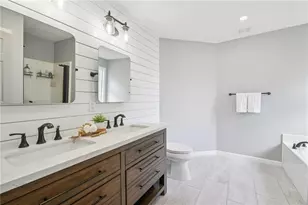 2900 Emerald Springs Dr, Lawrenceville, GA 30045 - Photo 15