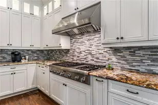 6552 Long Acres Dr, Atlanta, GA 30328 - Photo 19