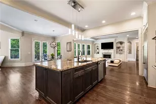 6552 Long Acres Dr, Atlanta, GA 30328 - Photo 23