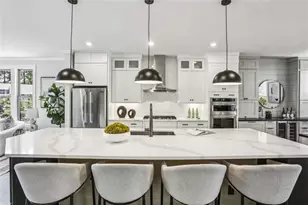 2090 Emmet Pk Ln, Decatur, GA 30033 - Photo 3