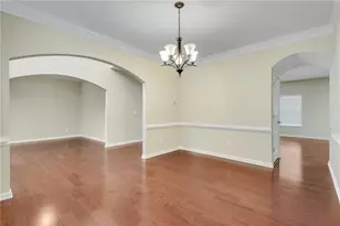 270 Woods Creek Dr, Suwanee, GA 30024 - Photo 13