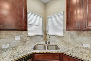 270 Woods Creek Dr, Suwanee, GA 30024 - Photo 19