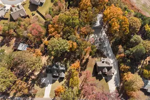 732 E Jefferson St, Hoschton, GA 30548 - Photo 51