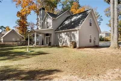 732 E Jefferson Street, Hoschton, GA 30548 - Photo 43