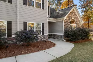 732 E Jefferson St, Hoschton, GA 30548 - Photo 9