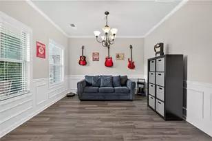 4993 Glencliff Dr, Sugar Hill, GA 30518 - Photo 9