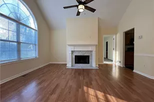 2705 Waymar Dr, Marietta, GA 30008 - Photo 3